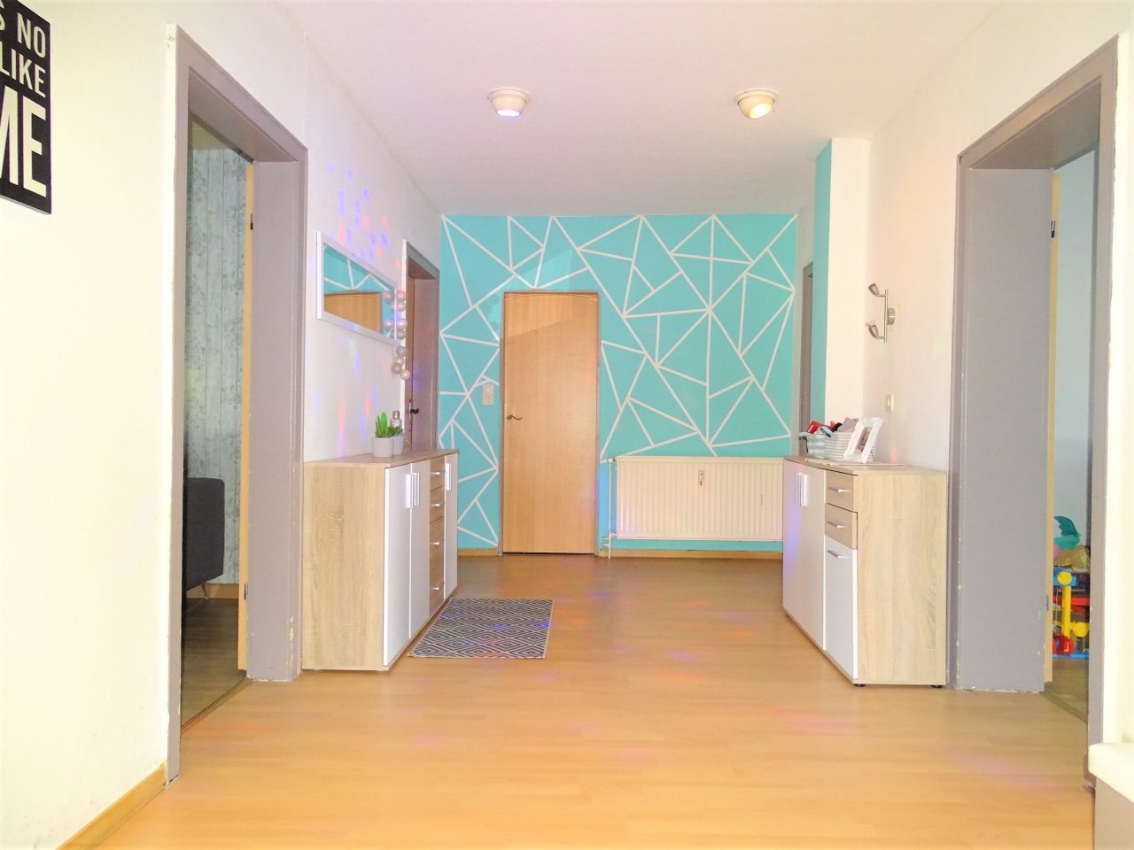Mehrfamilienhaus mit lukrativer Gewerbefläche und viel Potenzial!