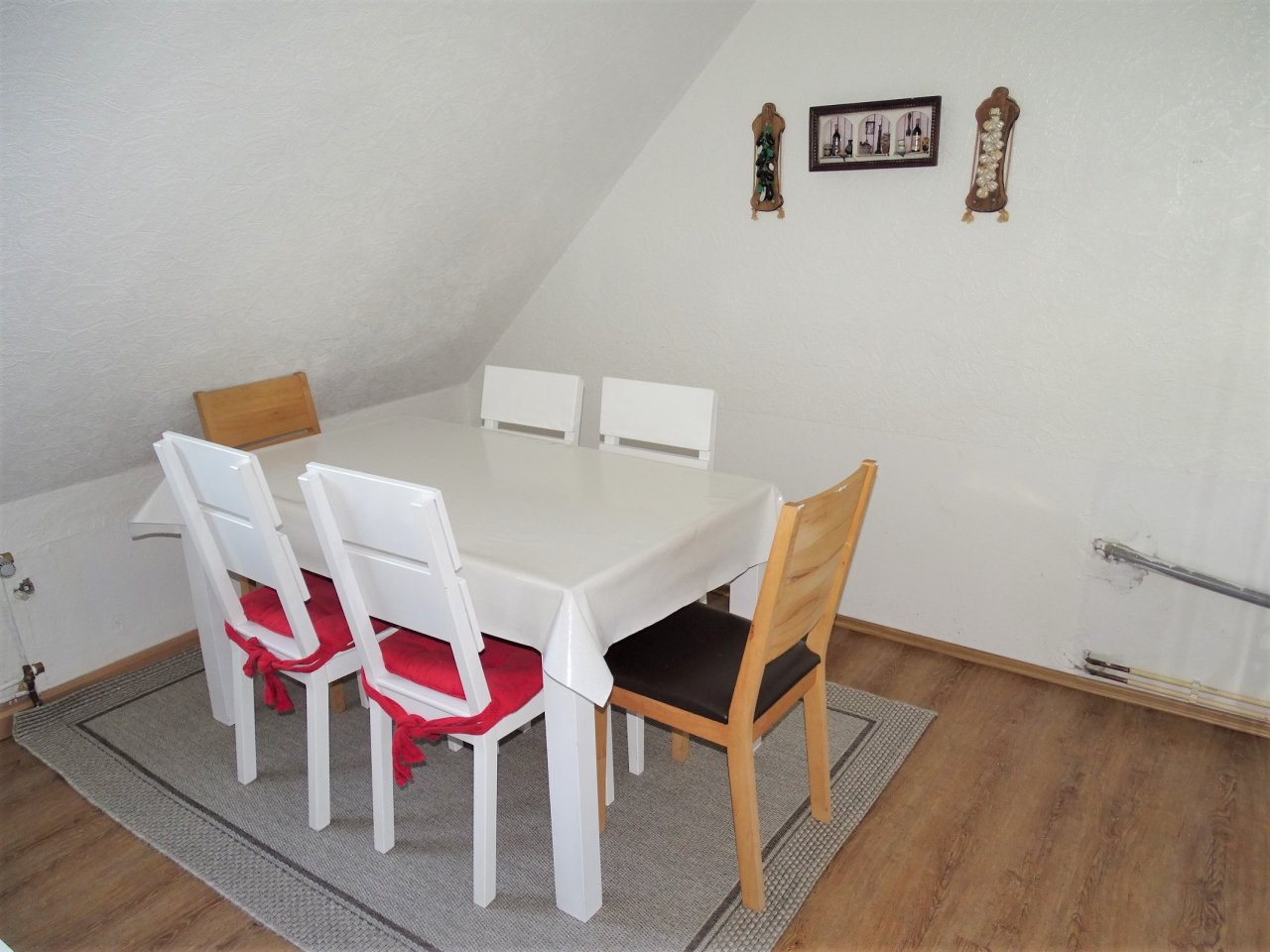Mehrfamilienhaus mit lukrativer Gewerbefläche und viel Potenzial!