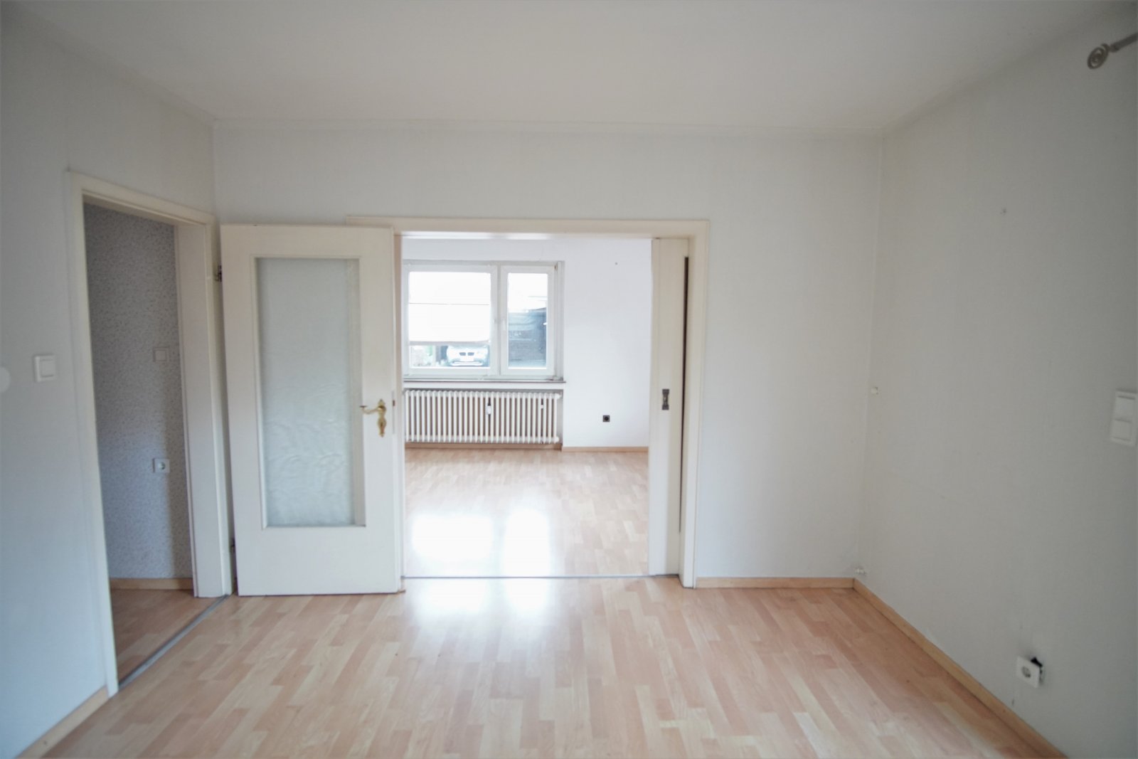 Mehrgenerationenhaus in zentrumsnaher und guter Lage sucht neuen Anschluss an freundliche Familie!
