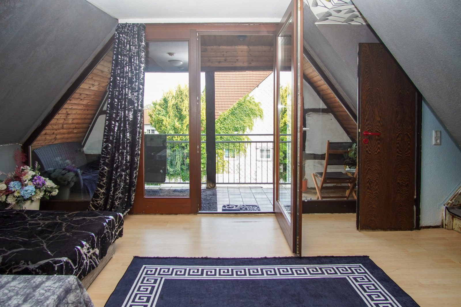 Renditestarke Kapitalanlage - Mehrfamilienhaus mit Gewerbefläche in zentraler Fußgängerzone