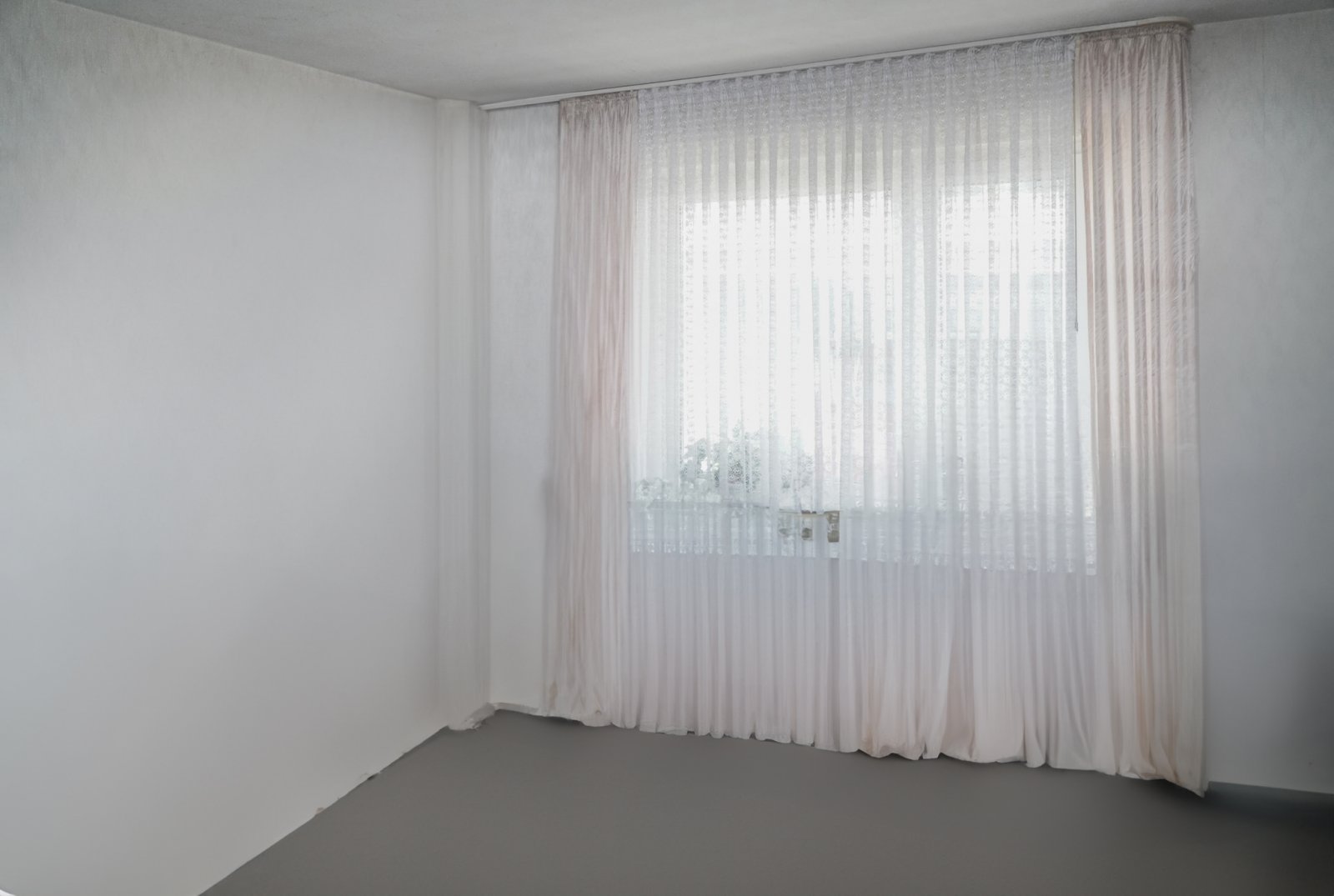 Einfamilienhaus mit viel Potenzial auf ca. 2.500 m² Grundstück!