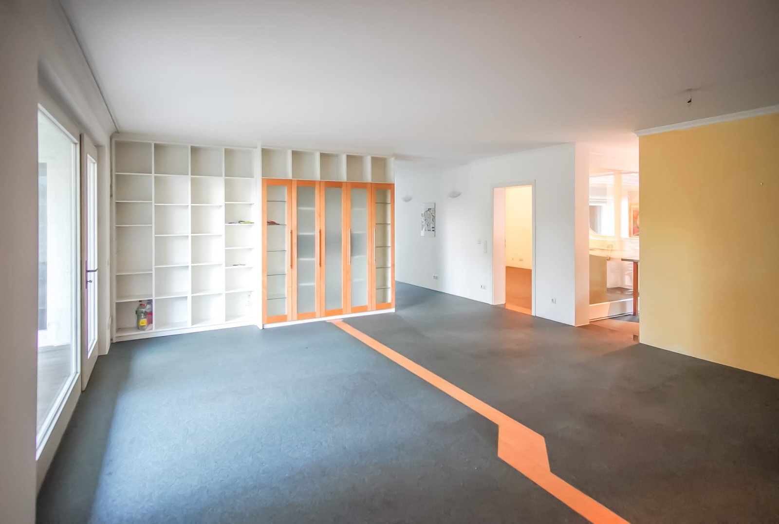 Haus im Haus: Moderne, großzügige Erdgeschosswohnung in Top-Lage am Sielpark – sofort bezugsbereit!