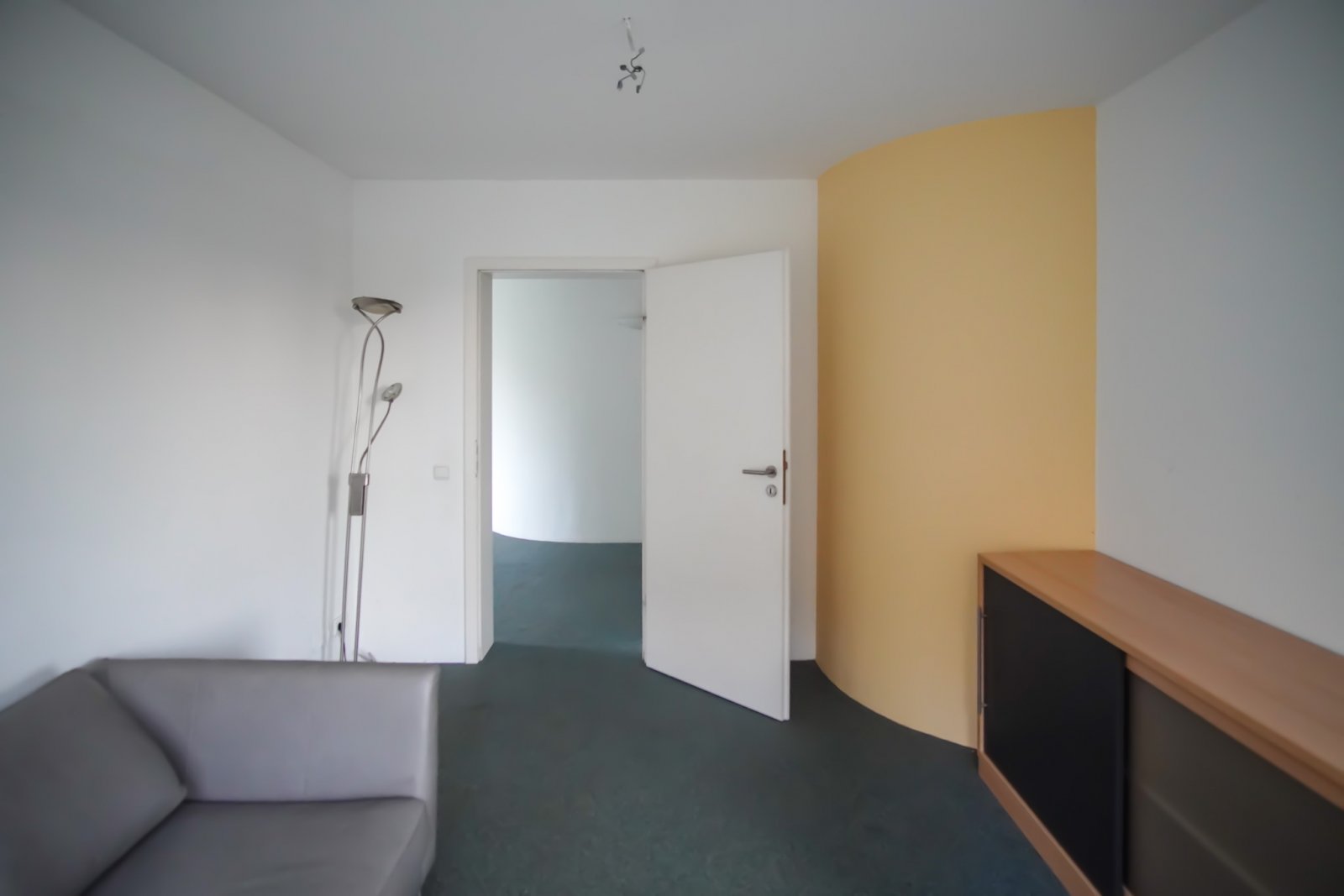 Haus im Haus: Moderne, großzügige Erdgeschosswohnung in Top-Lage am Sielpark – sofort bezugsbereit!