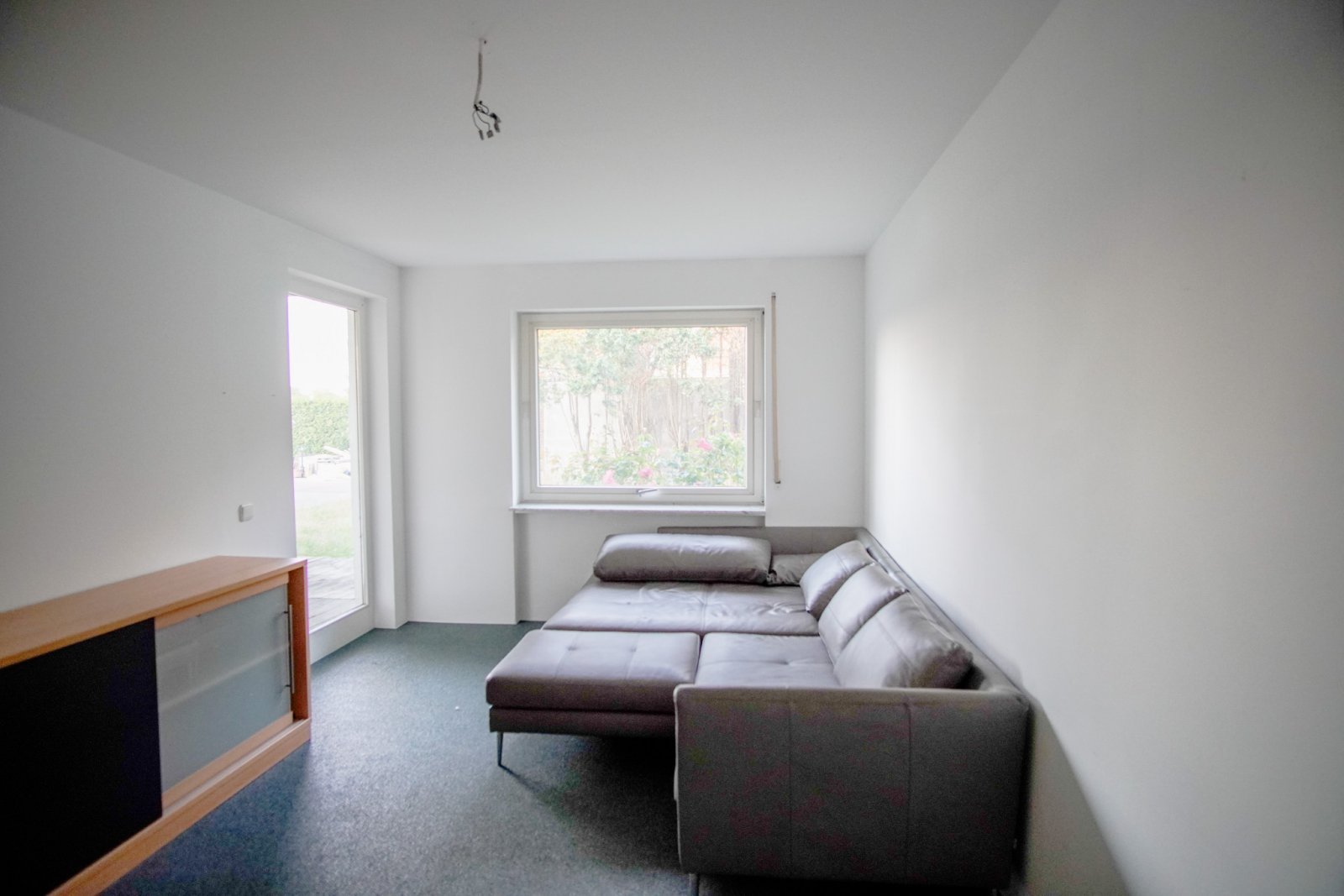 Haus im Haus: Moderne, großzügige Erdgeschosswohnung in Top-Lage am Sielpark – sofort bezugsbereit!