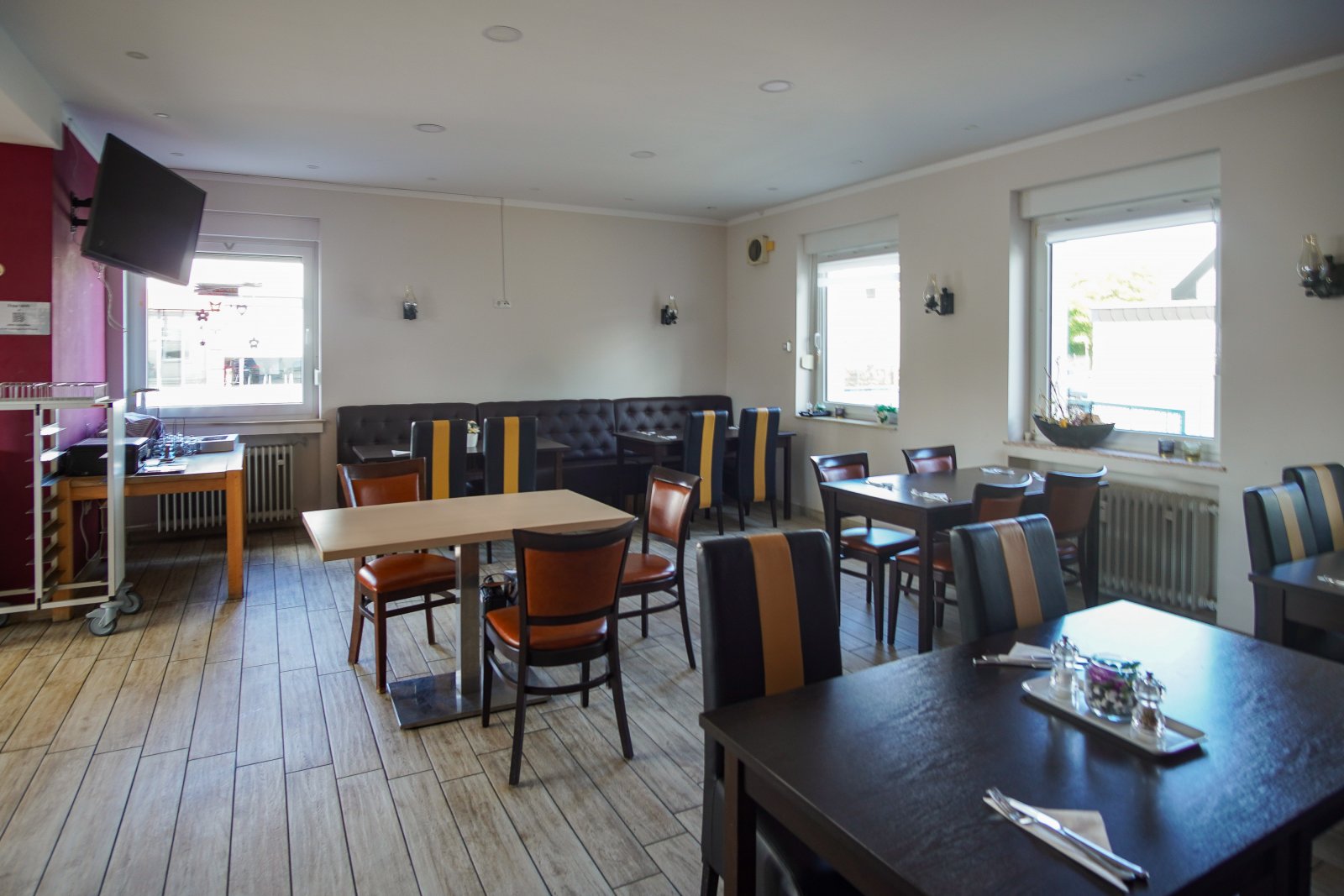 Solides Renditeobjekt – Wohn- und Geschäftshaus mit Anbaupotenzial und Photovoltaik