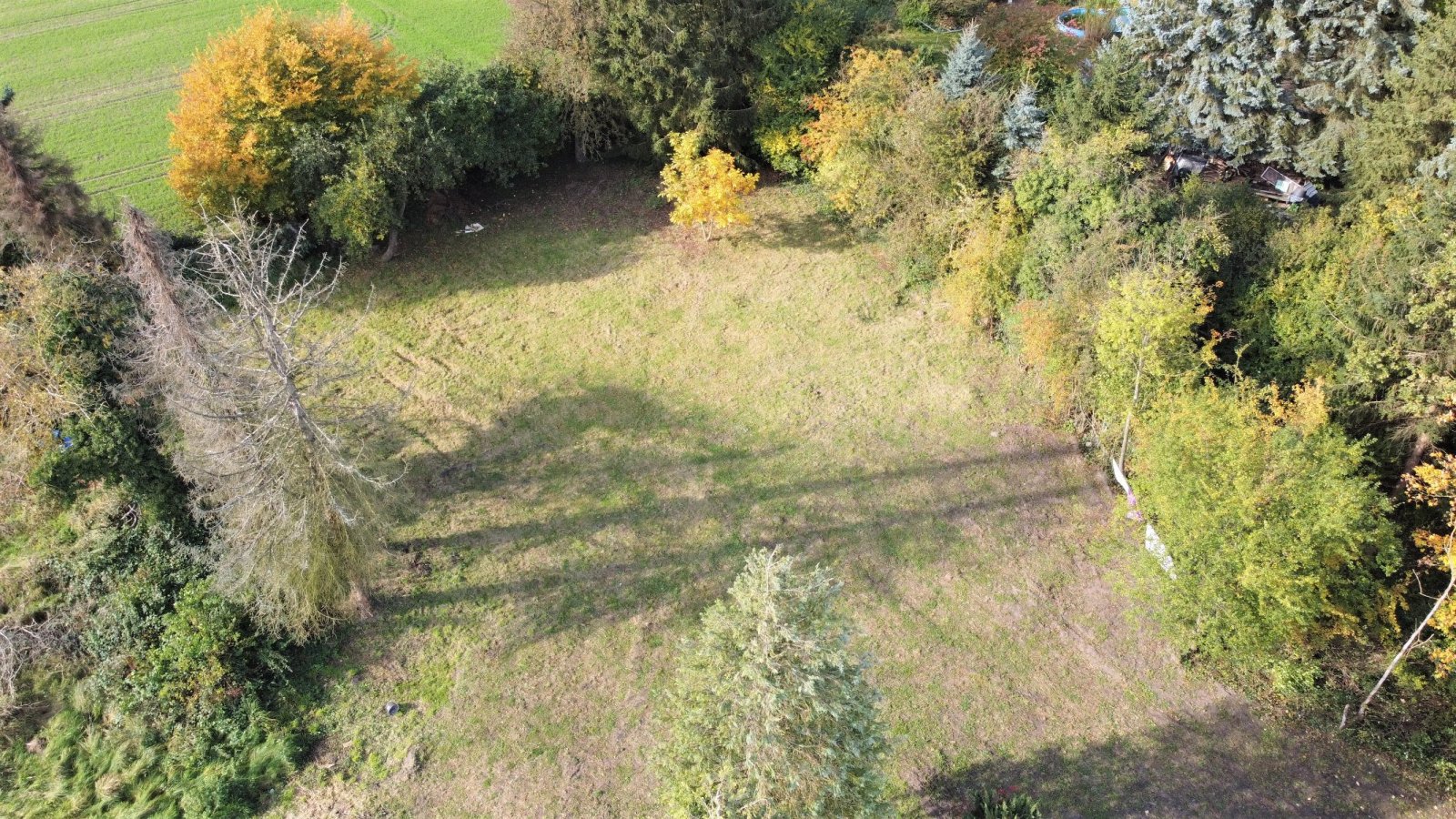 Ideal für Großfamilien! Gepflegtes 2 Familienhaus mit großem Grundstück ca. 2000 m²