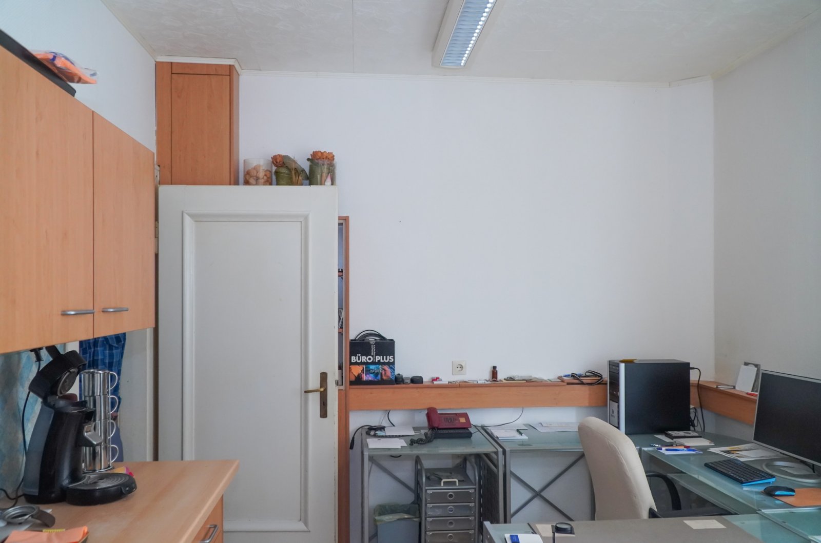 Attraktives Mehrfamilienwohnhaus mit zentralem Standort und weitläufigem Garten