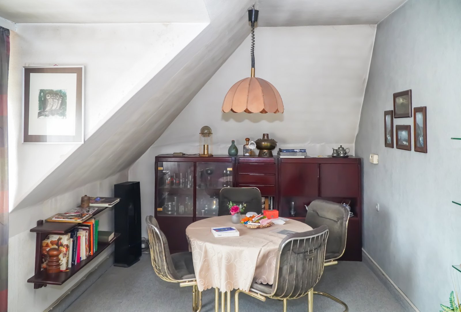 Attraktives Mehrfamilienwohnhaus mit zentralem Standort und weitläufigem Garten