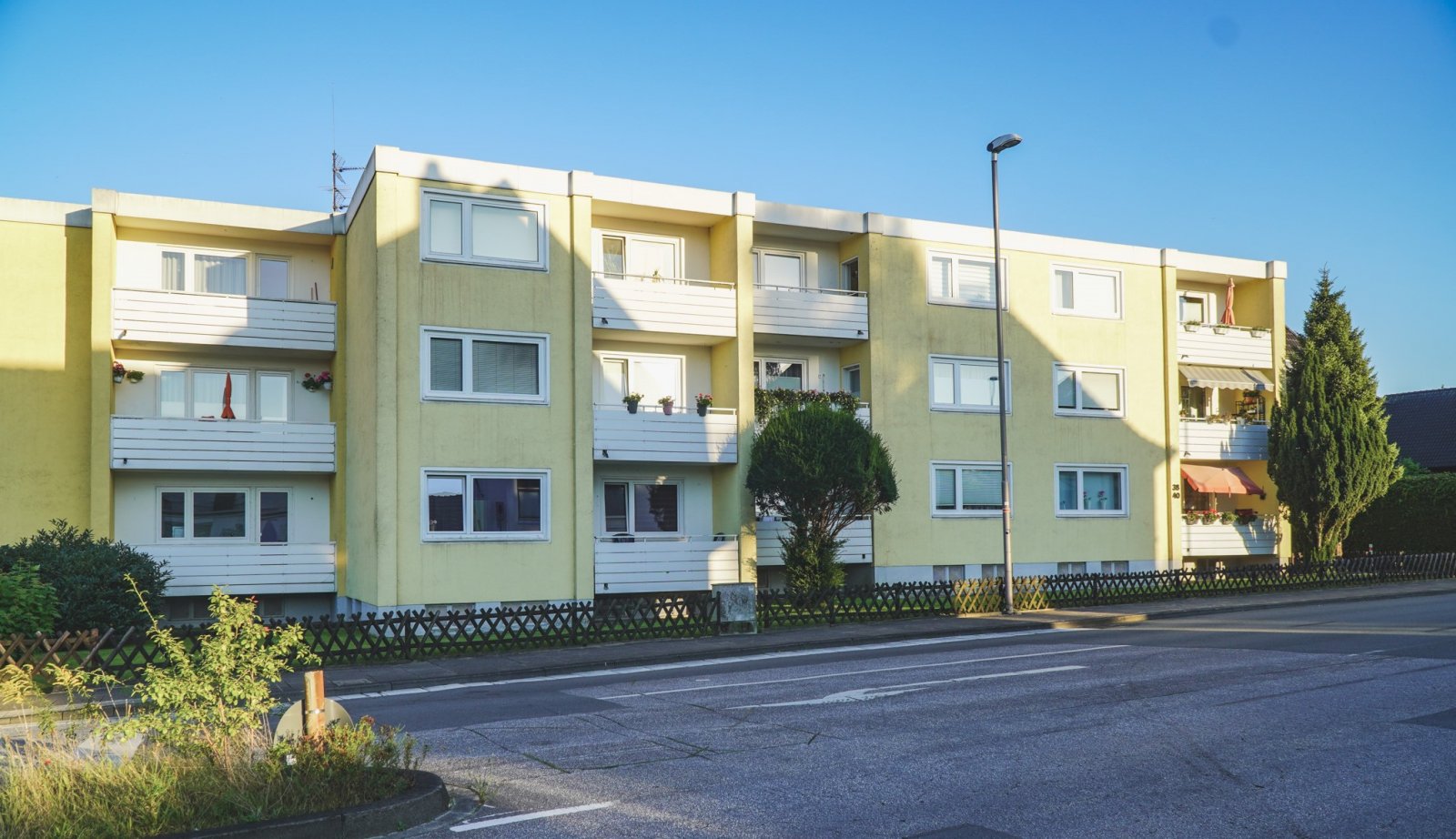 Schick und gepflegt! Moderne 3-Zimmer Wohnung mit Loggia in zentraler Lage