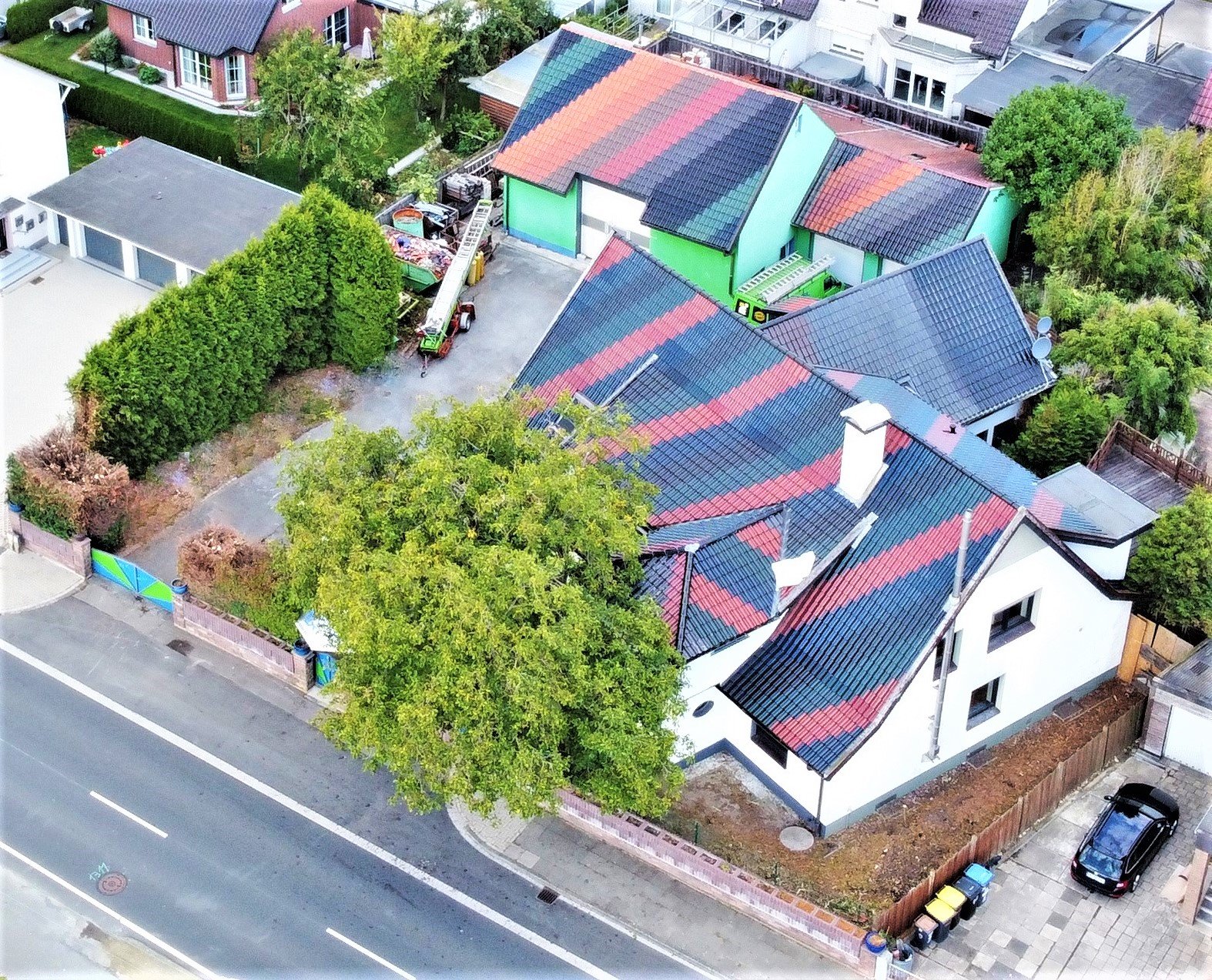 Investoren aufgepasst!  Mehrfamilienhaus mit 4 WE + Büro + Lager - Ideal für Handwerksbetriebe