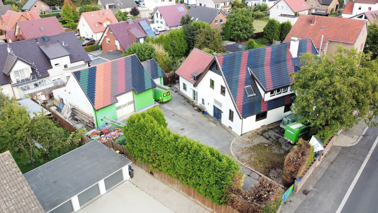 Investoren aufgepasst!  Mehrfamilienhaus mit 4 WE + Büro + Lager - Ideal für Handwerksbetriebe