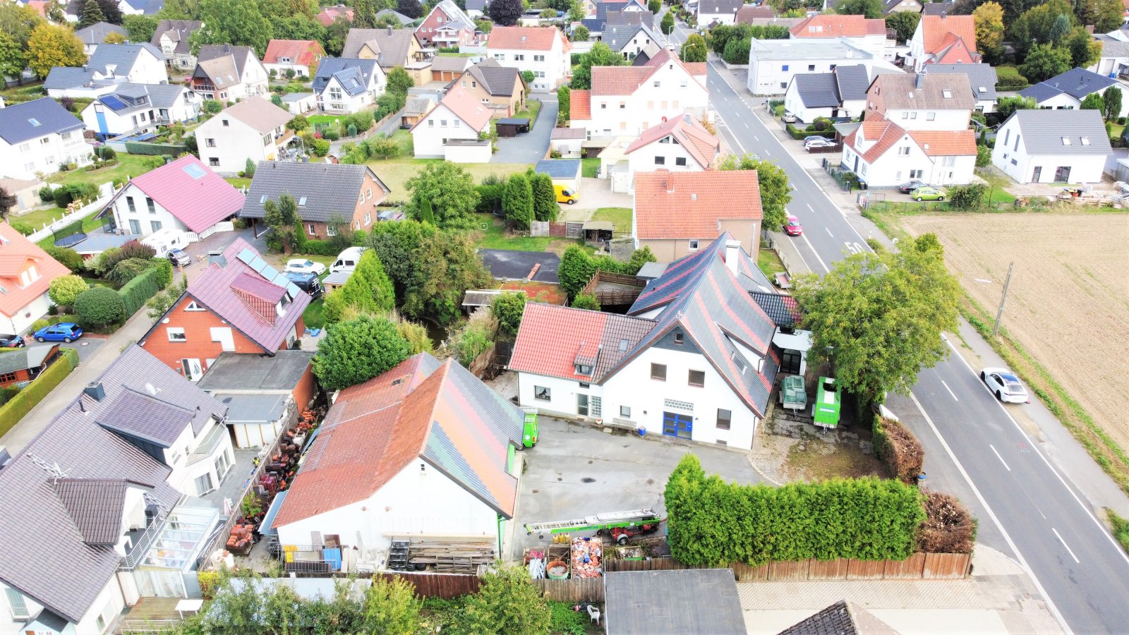Investoren aufgepasst!  Mehrfamilienhaus mit 4 WE + Büro + Lager - Ideal für Handwerksbetriebe