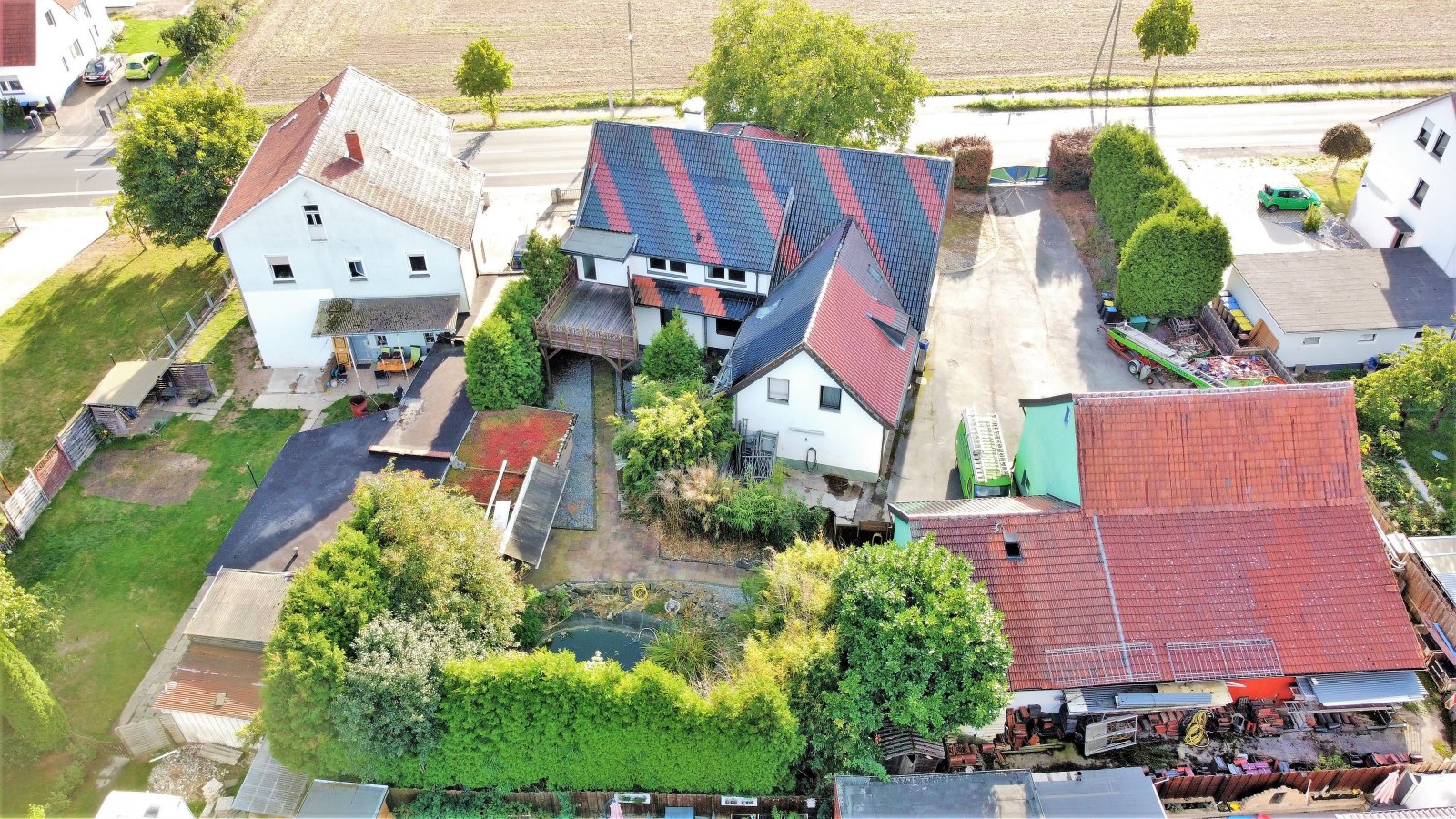 Investoren aufgepasst!  Mehrfamilienhaus mit 4 WE + Büro + Lager - Ideal für Handwerksbetriebe