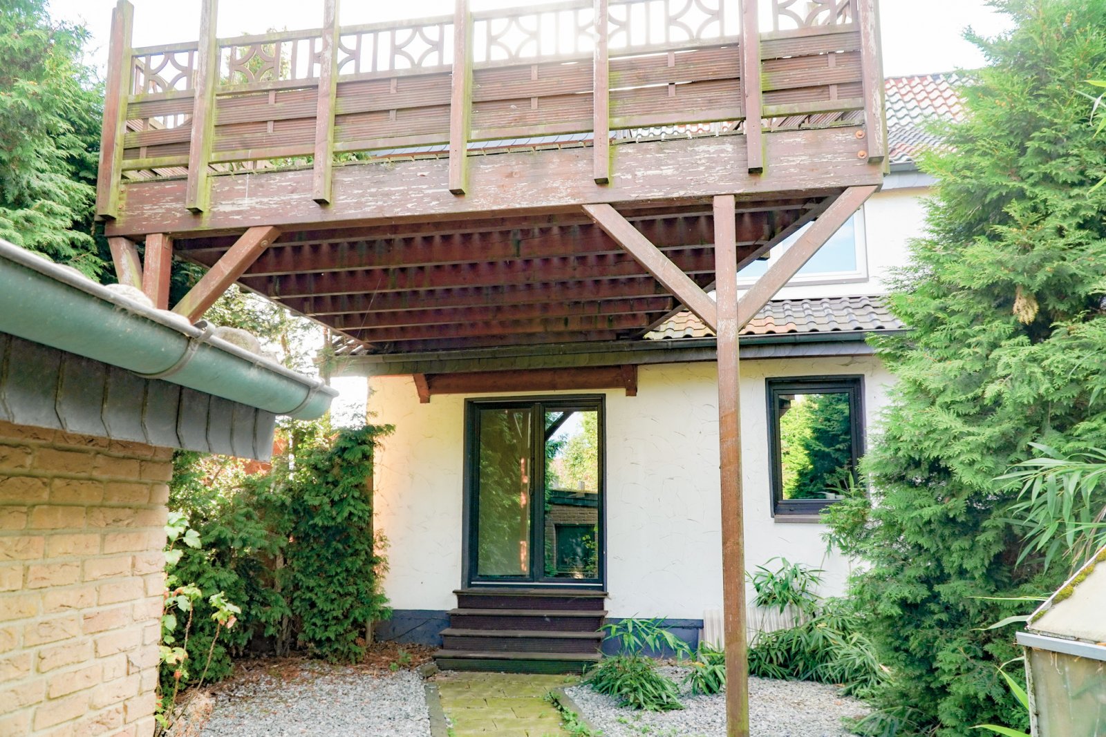 Investoren aufgepasst!  Mehrfamilienhaus mit 4 WE + Büro + Lager - Ideal für Handwerksbetriebe