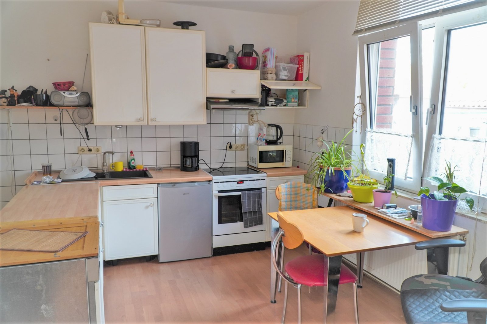 Schickes Backsteinhaus im Herzen von Stolzenau mit  ++ 2 Wohnungen und 1 Appartement ++