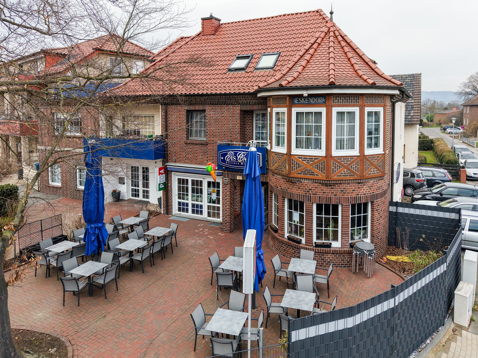 Etabliertes Eiscafé mit Pizzeria – vollständig ausgestattet &amp; sofort betriebsbereit