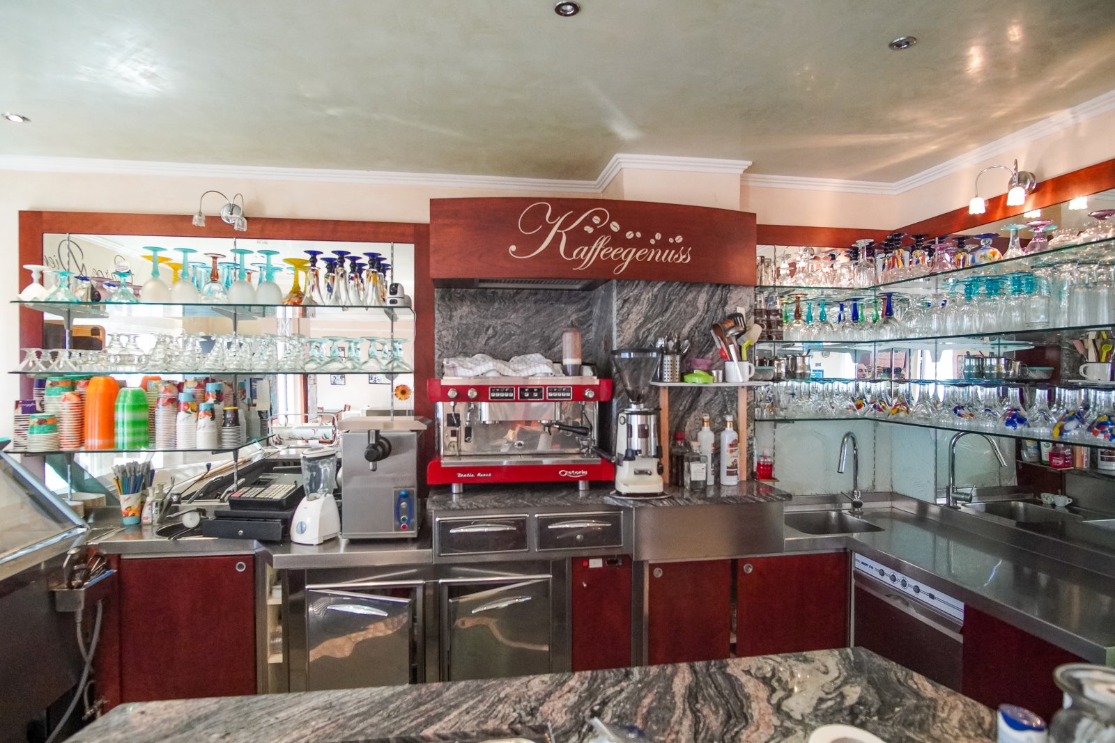 Etabliertes Eiscafé mit Pizzeria – vollständig ausgestattet &amp; sofort betriebsbereit