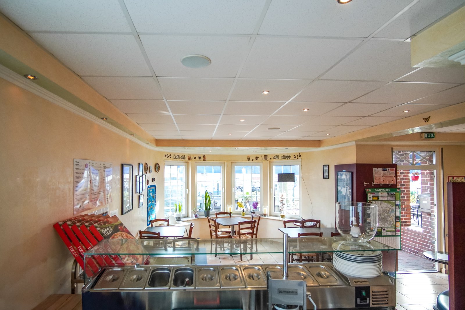 Etabliertes Eiscafé mit Pizzeria – vollständig ausgestattet &amp; sofort betriebsbereit