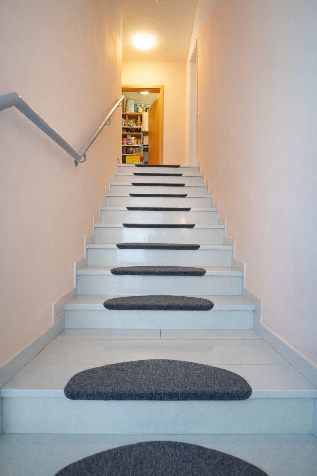 Gepflegtes Mehrfamilienhaus als attraktive Kapitalanlage in gewachsenem Wohnumfeld