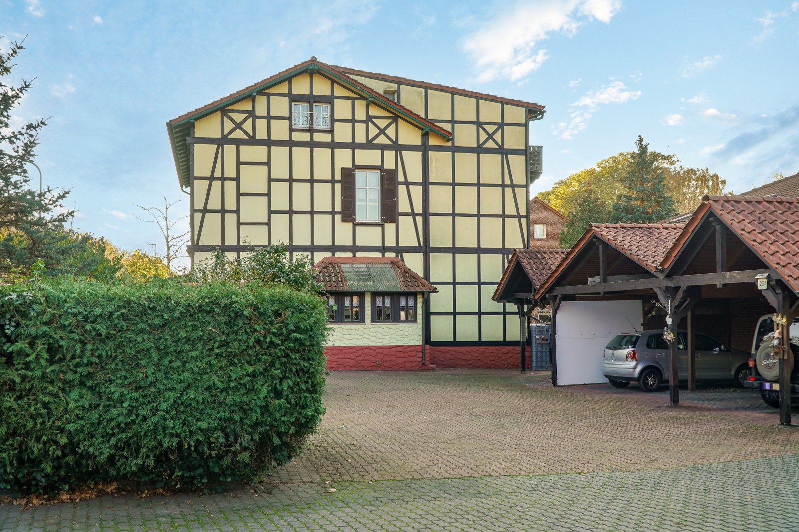 Renditestarke Kapitalanlage – Charmantes Mehrfamilienhaus mit Potenzial