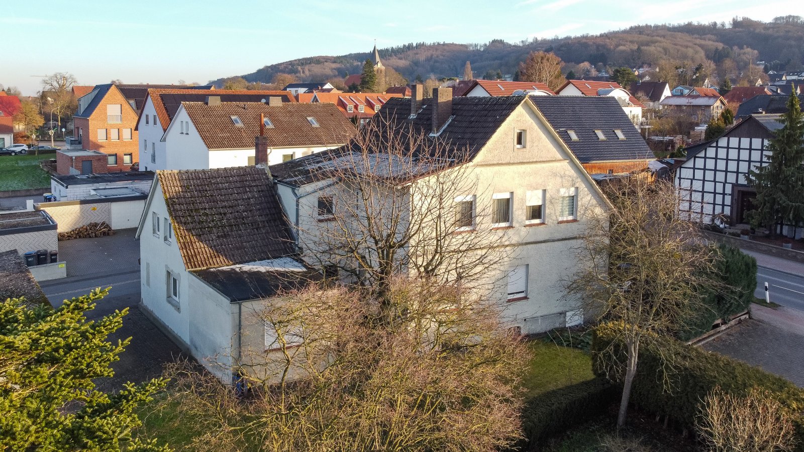 Mehrfamilien- oder Mehrgenerationenhaus mit 3 Wohneinheiten