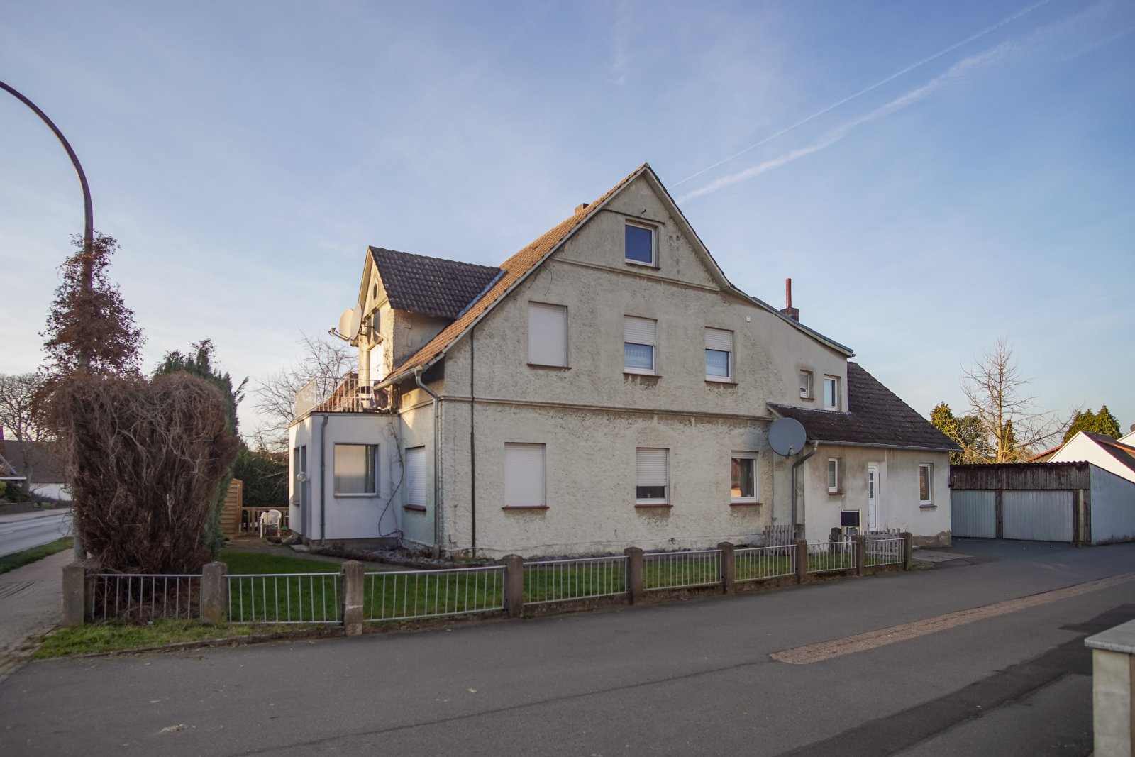 Mehrfamilien- oder Mehrgenerationenhaus mit 3 Wohneinheiten