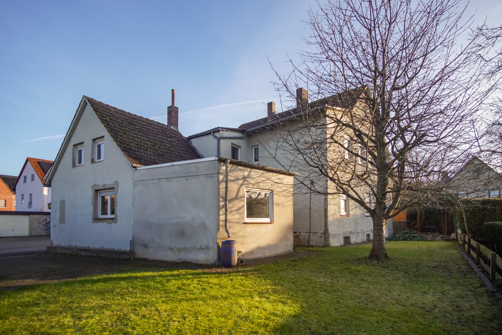 Mehrfamilien- oder Mehrgenerationenhaus mit 3 Wohneinheiten