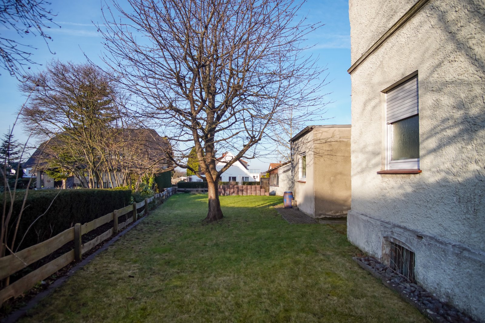 Mehrfamilien- oder Mehrgenerationenhaus mit 3 Wohneinheiten