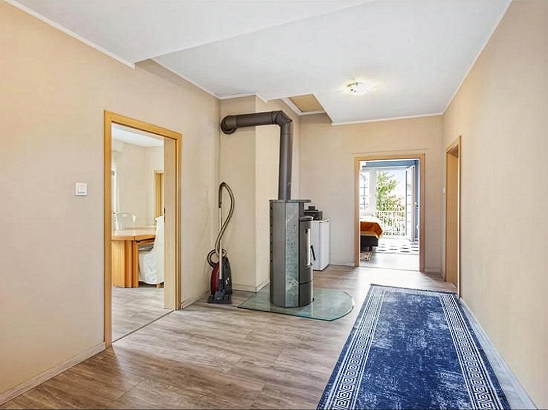 Mehrfamilien- oder Mehrgenerationenhaus mit 3 Wohneinheiten