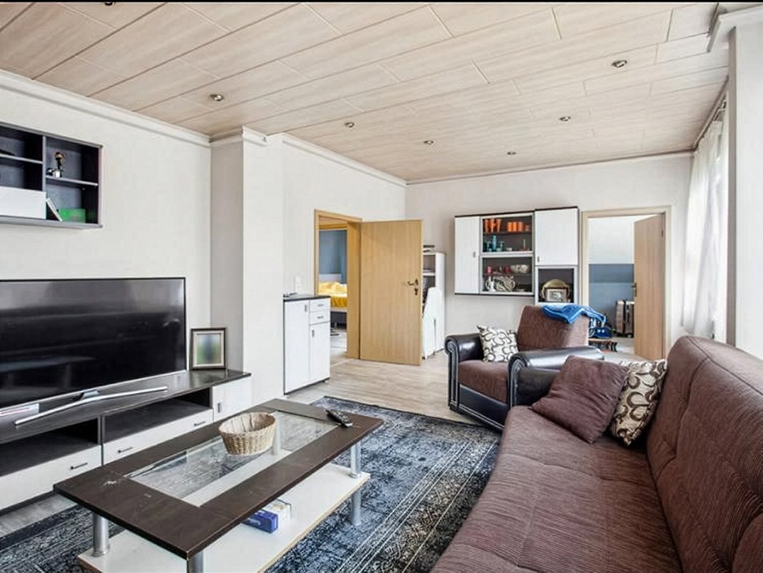 Mehrfamilien- oder Mehrgenerationenhaus mit 3 Wohneinheiten