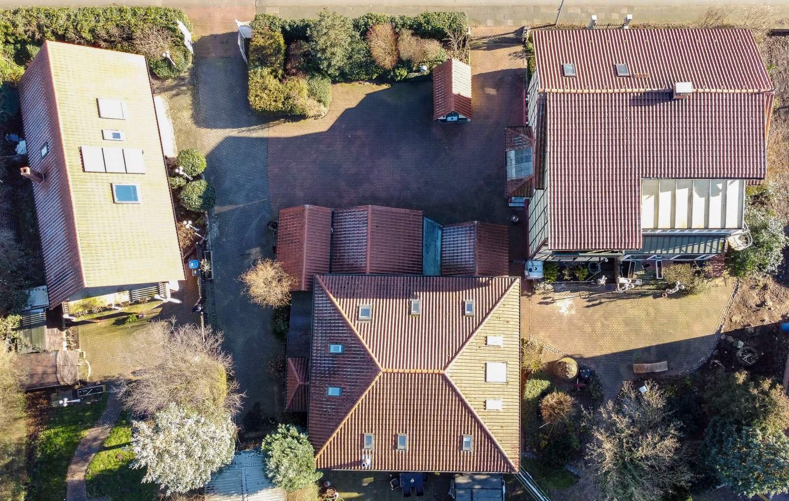 Rentables Wohnensemble mit Mehrfamilienhaus, Einfamilienhaus und Bungalow – auch einzeln erwerbbar