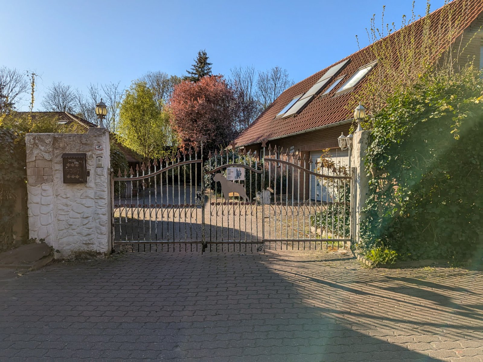 Rentables Wohnensemble mit Mehrfamilienhaus, Einfamilienhaus und Bungalow – auch einzeln erwerbbar