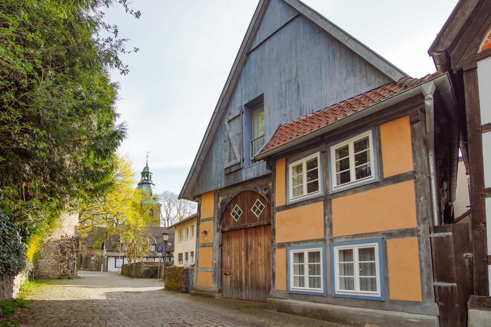Historisches Fachwerkensemble mit exklusiver Kernsanierung, Aufzug & ELW im Herzen der Kurstadt