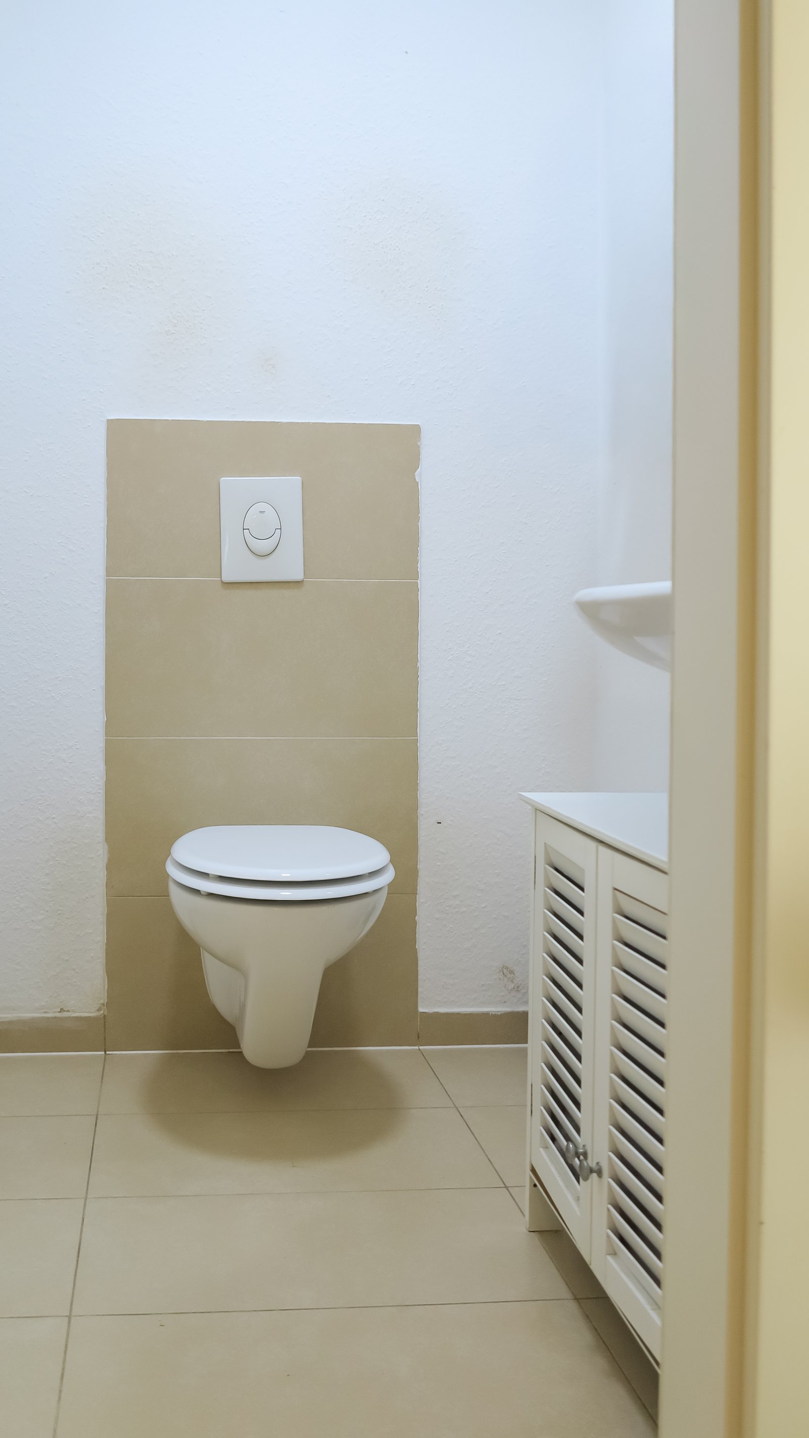Wohnen, Vermieten & Entwickeln – Zweifamilienhaus mit Apartment und zusätzlichem Bestandsgebäude