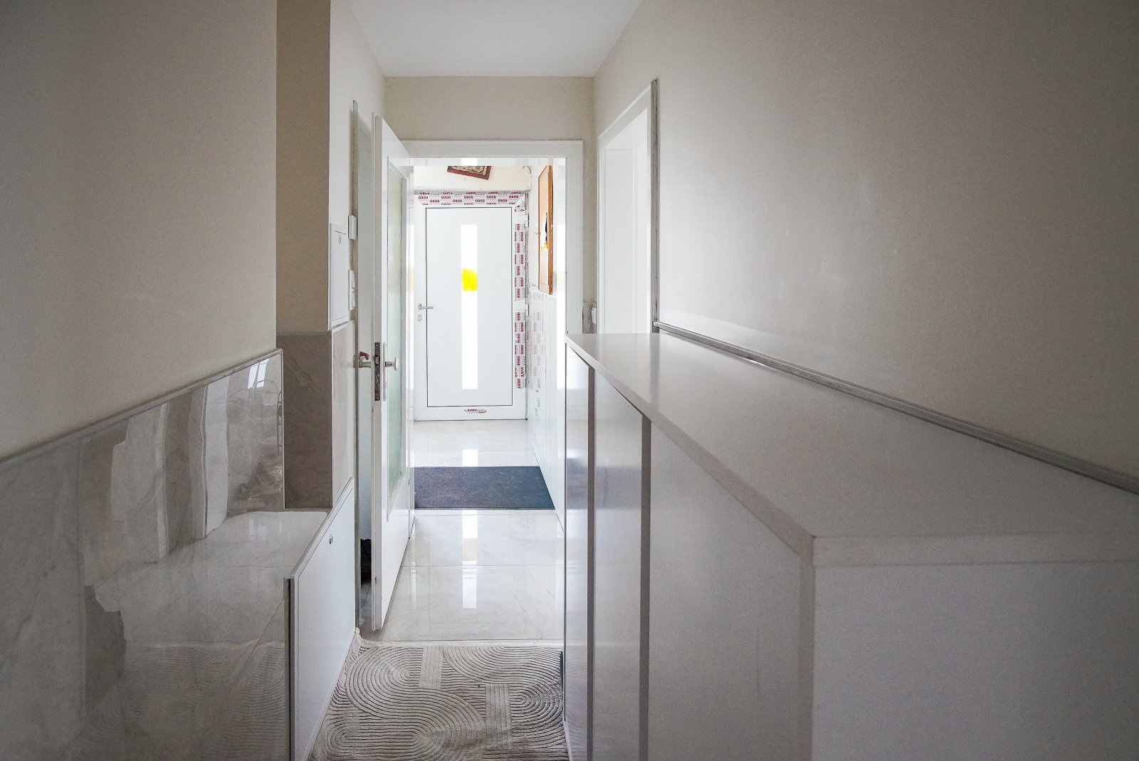 Ruhig wohnen im Grünen – Modernisiertes Zweifamilienhaus mit großem Grundstück