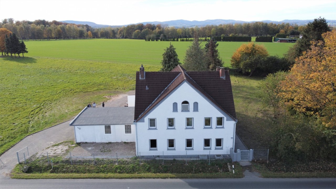 Luftaufnahme - Vorderansicht Luftaufnahme - Vorderansicht