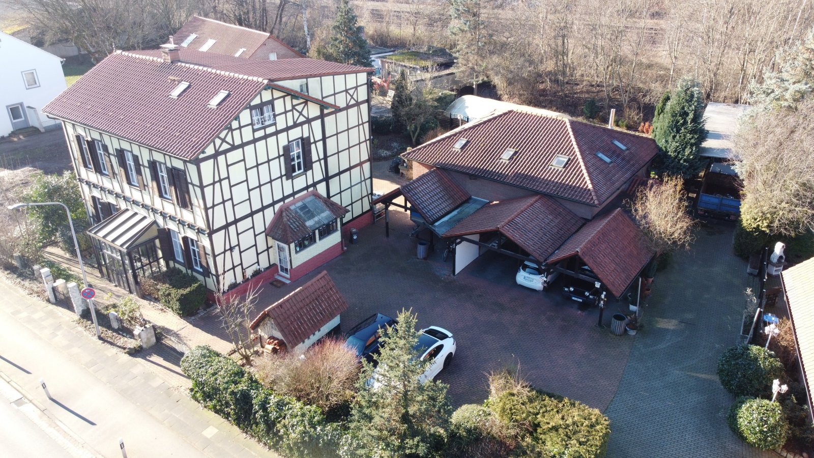 Drohne - Seitenansicht Drohne - Seitenansicht