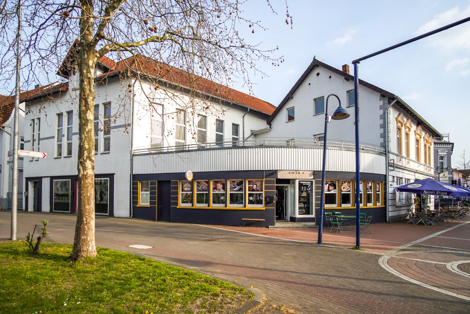 Straßenansicht Straßenansicht