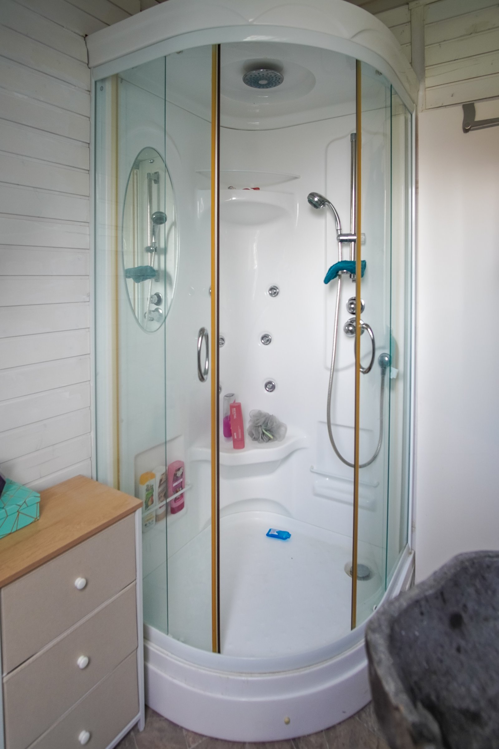 Badezimmer DG Badezimmer DG