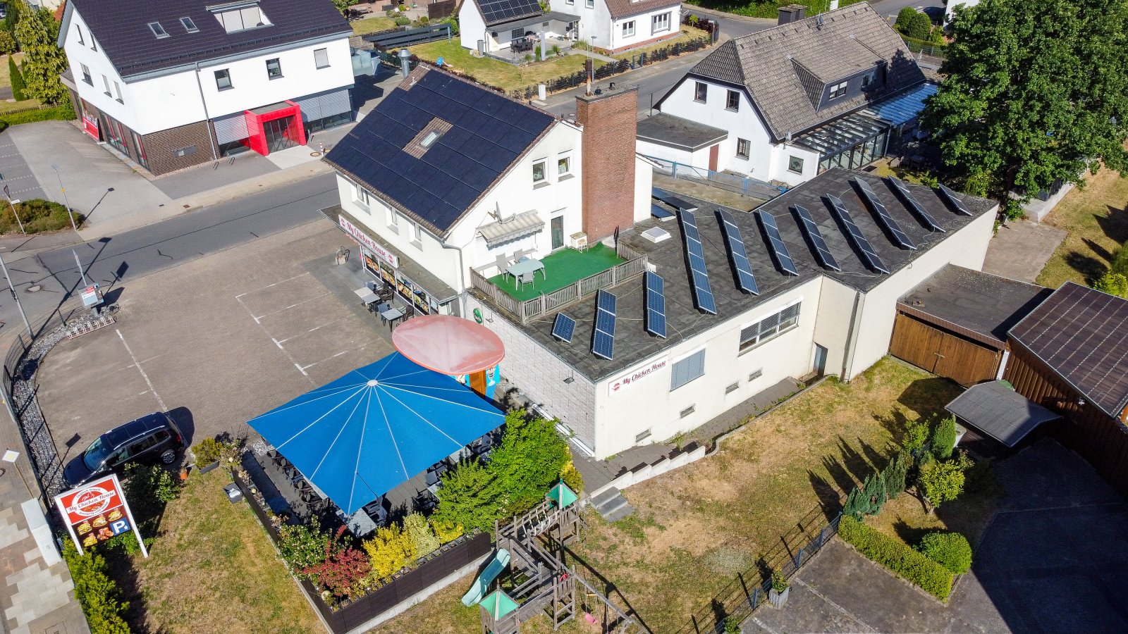 Solides Renditeobjekt – Wohn- und Geschäftshaus mit Anbaupotenzial und Photovoltaik  Solides Renditeobjekt – Wohn- und Geschäftshaus mit Anbaupotenzial und Photovoltaik