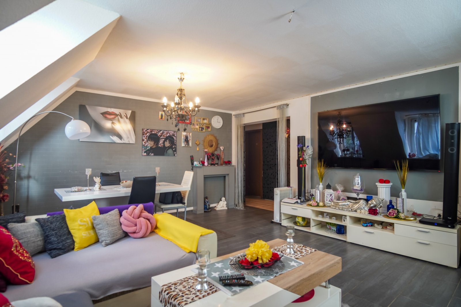 DG Wohn-/Esszimmer DG Wohn-/Esszimmer