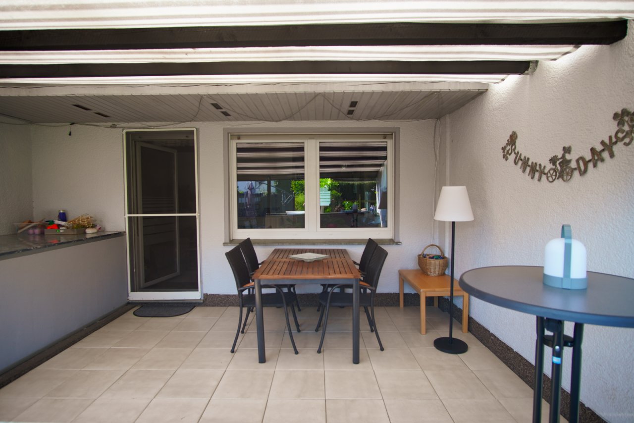 Überdachte Terrasse