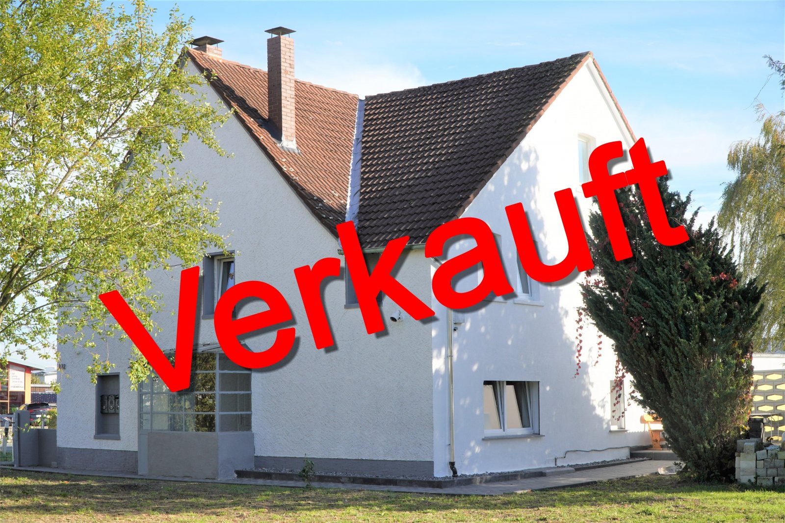 Lage: Ideal für Großfamilien! Gepflegtes 2 Familienhaus mit großem Grundstück ca. 2000 m² 