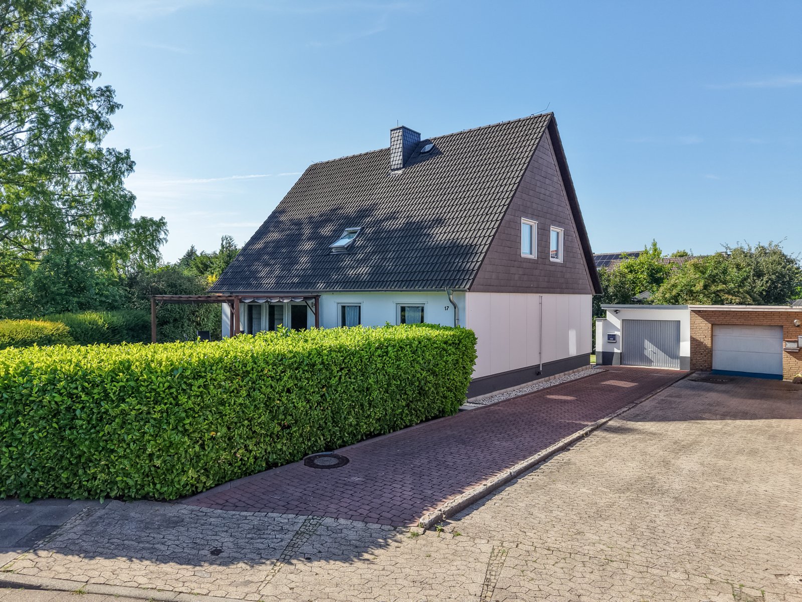 Straßenansicht