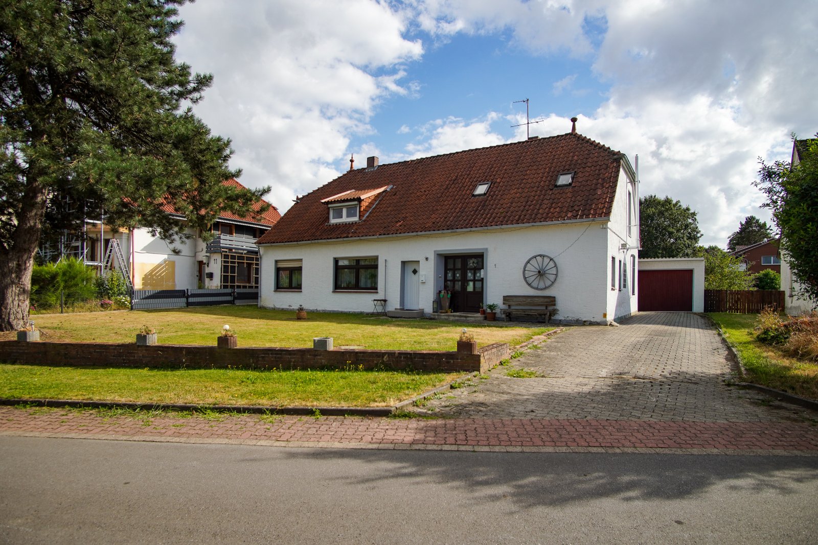 Straßenansicht